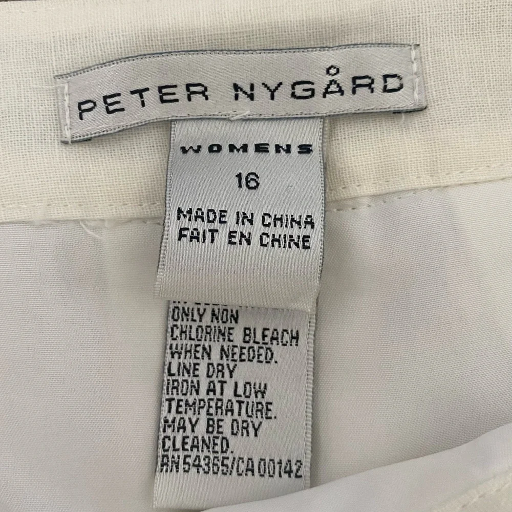 Peter Nygard Cream with Red and Orange Embroidery, Pleated Skirt 16 - Picture 9 of 11